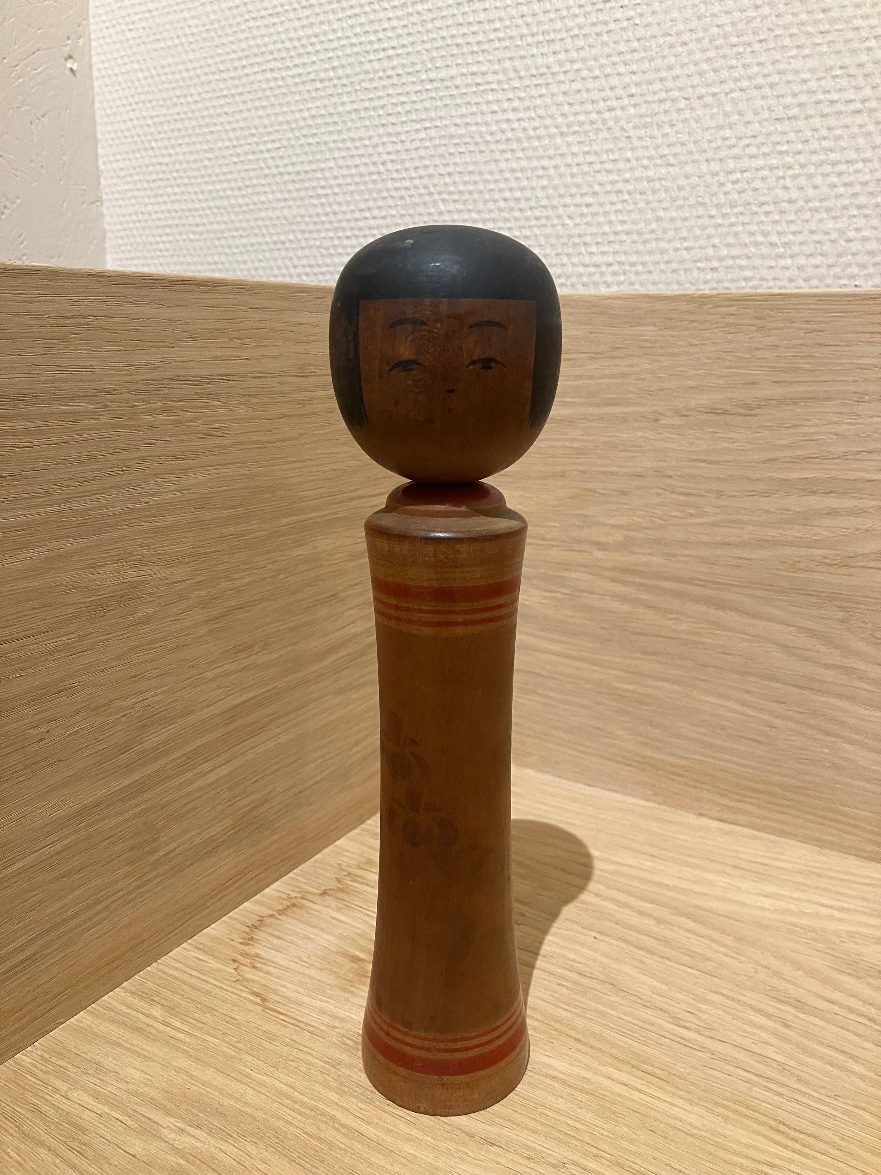 Kokeshi No. 675