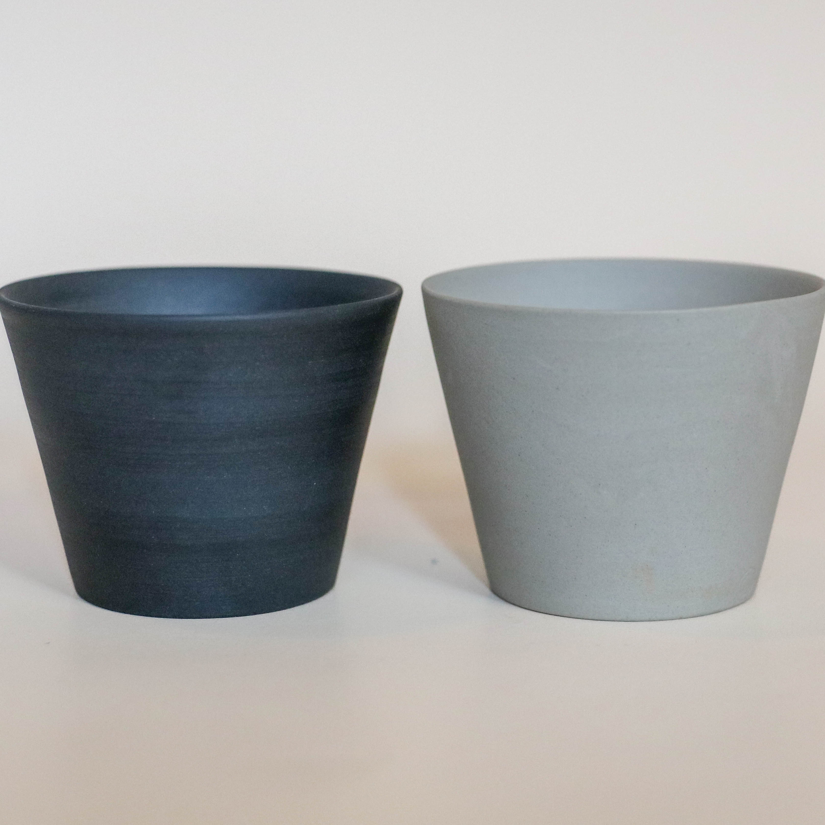 (Missing quantity, price) Small cup in matt glaze