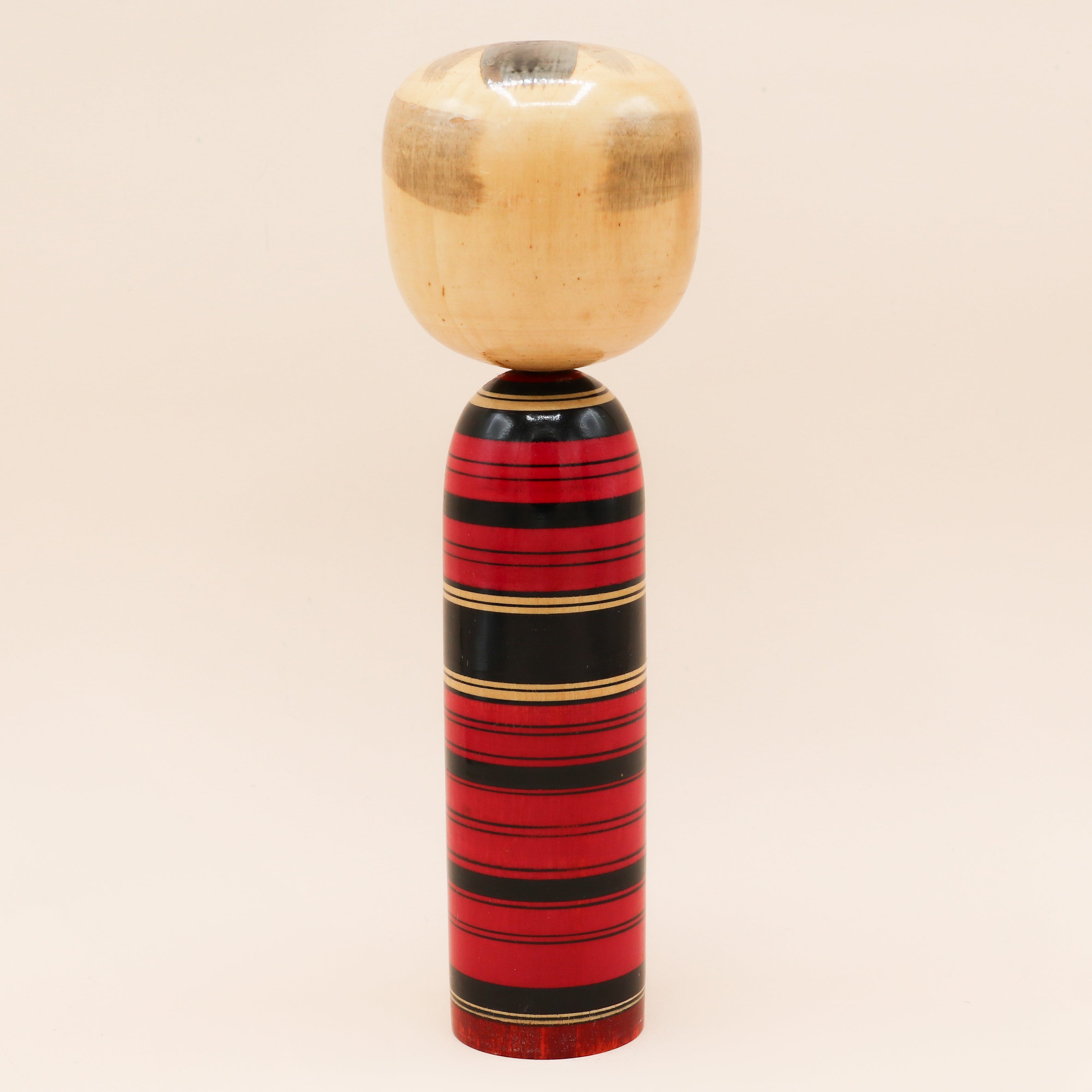 Kokeshi nr. 770