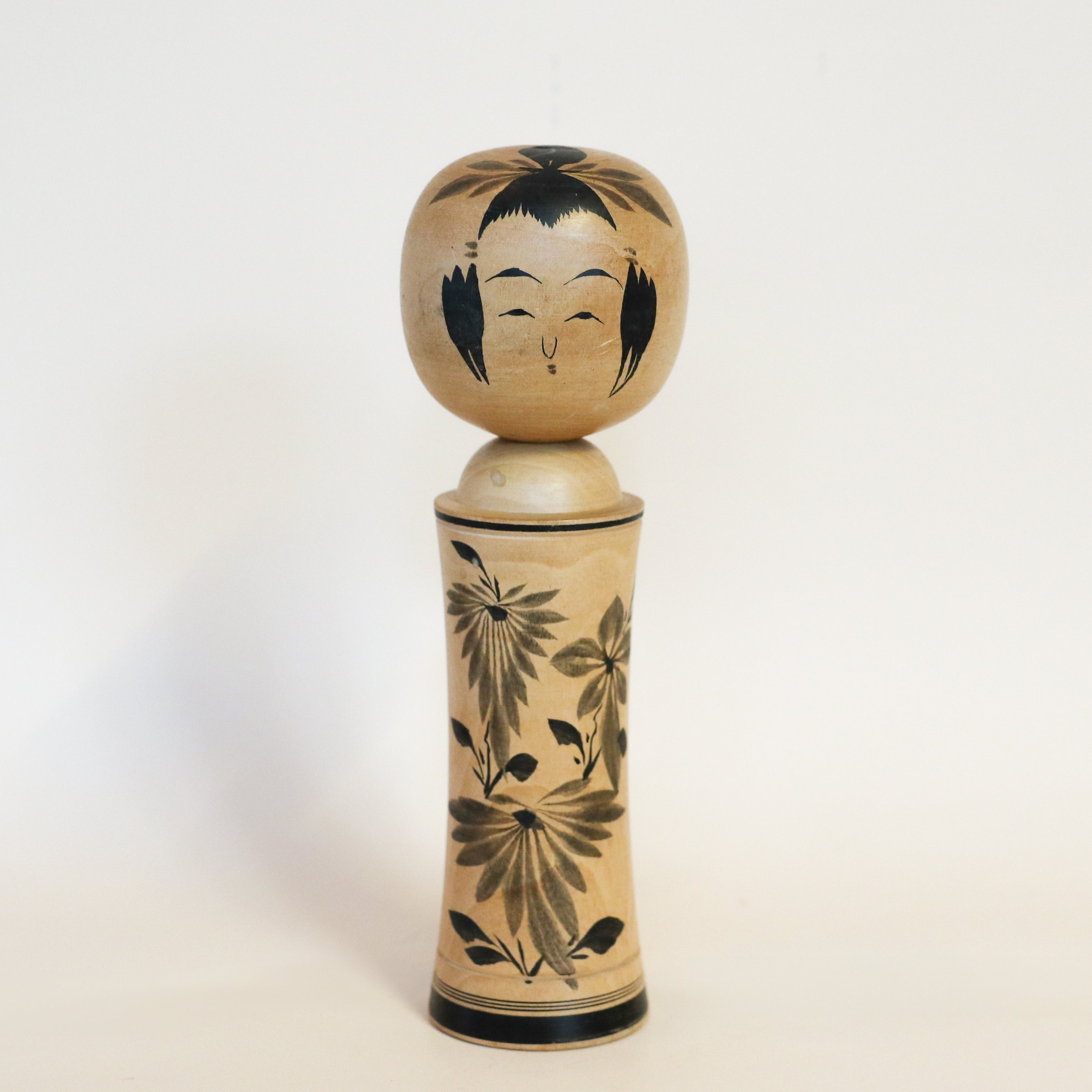 Kokeshi nr. 768