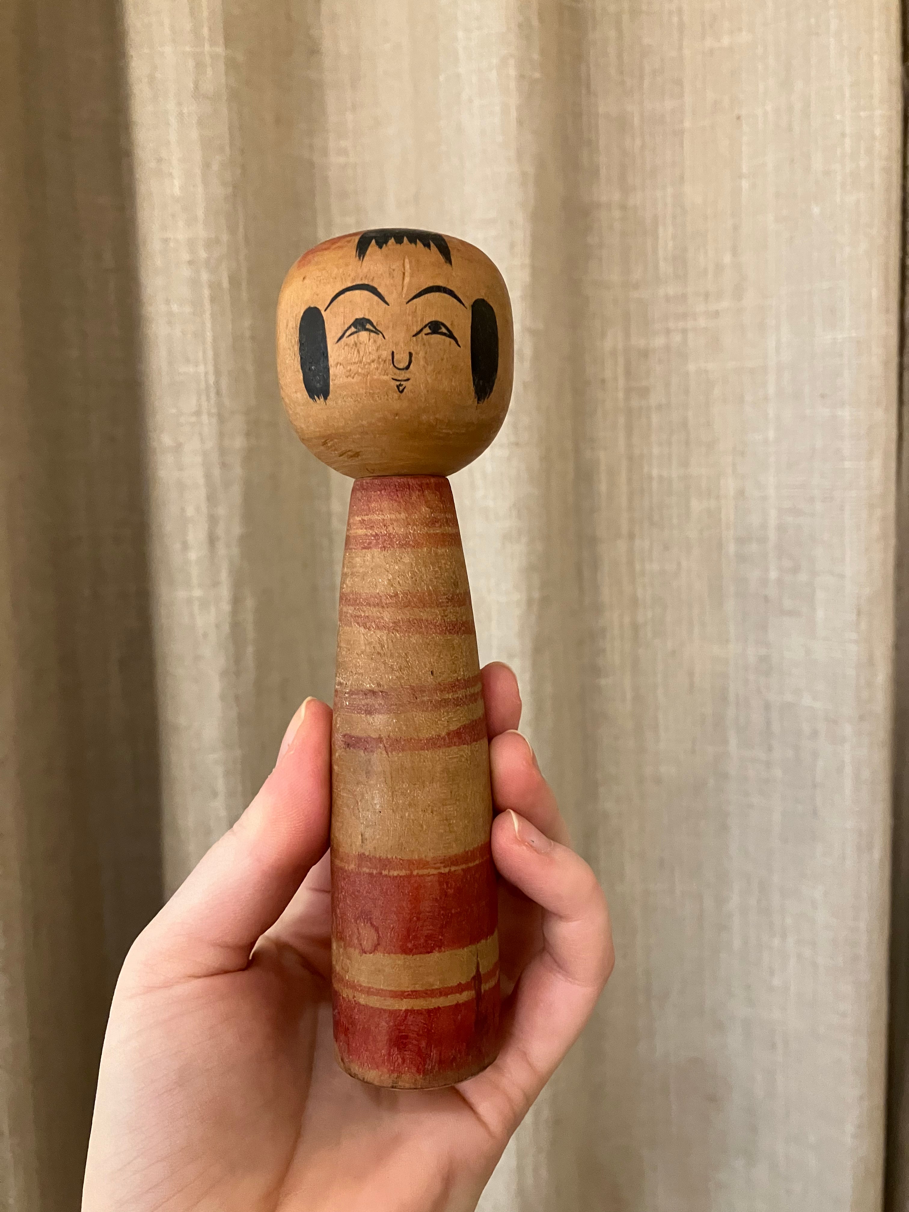 Kokeshi Nr. 437